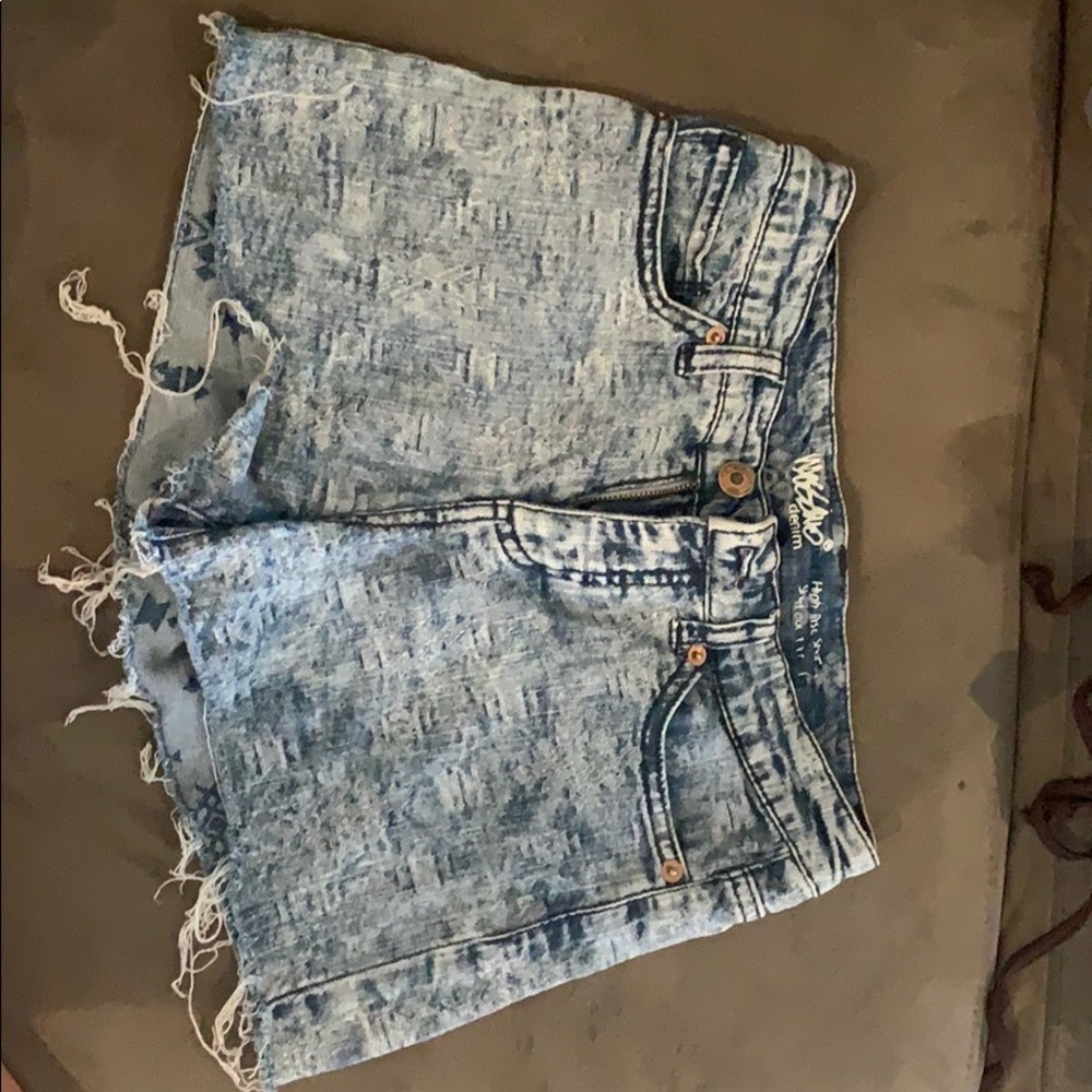 Mission denim shorts